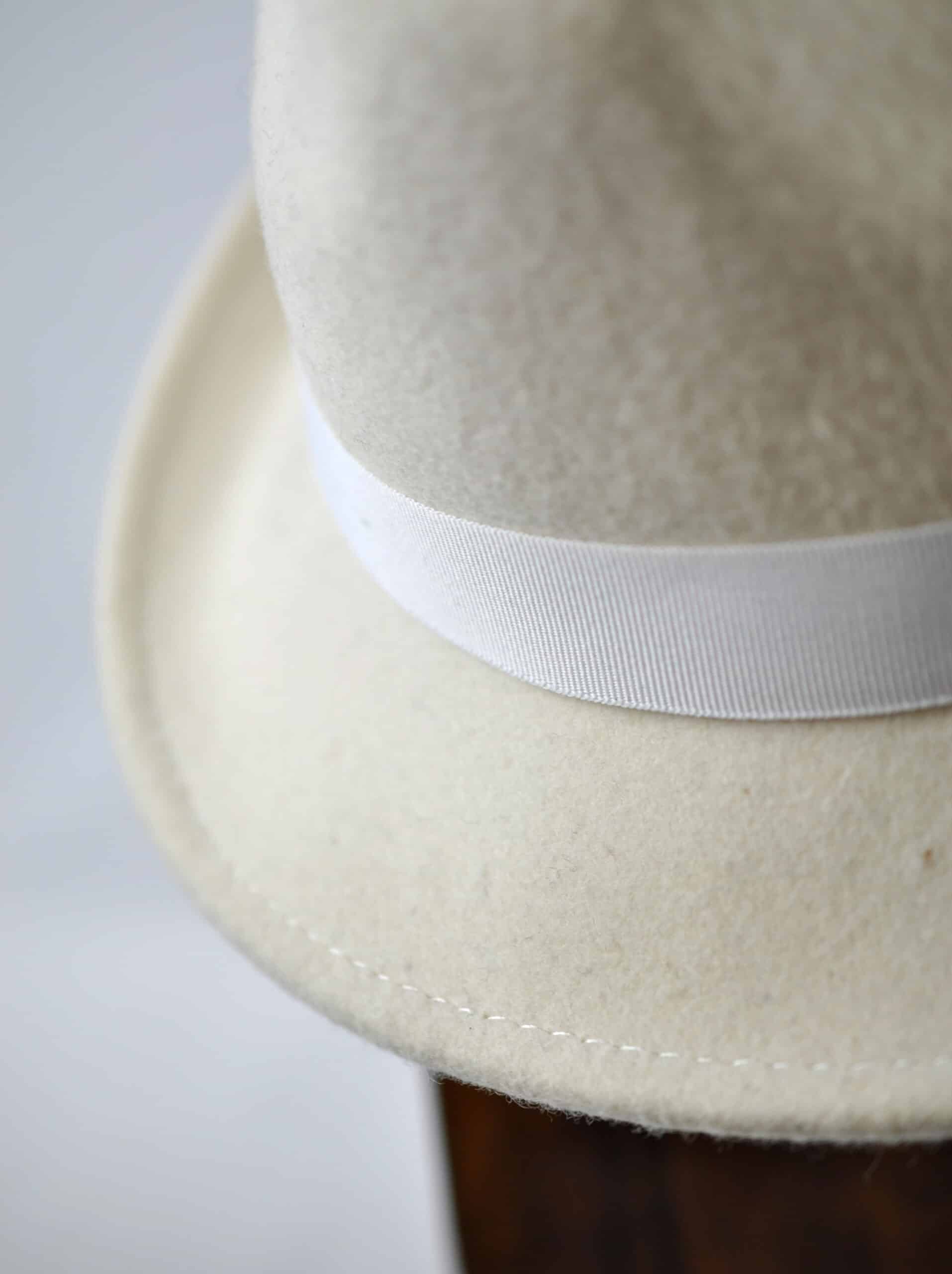 JT Aphrique Cream White Ribbon Fedora Hat