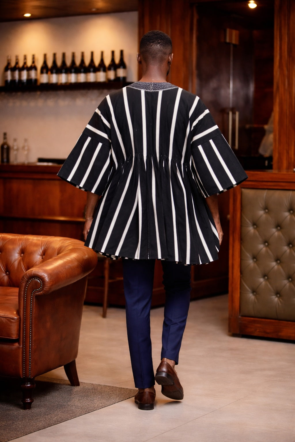 Men’s Black and White Heritage Fugu Smock Top