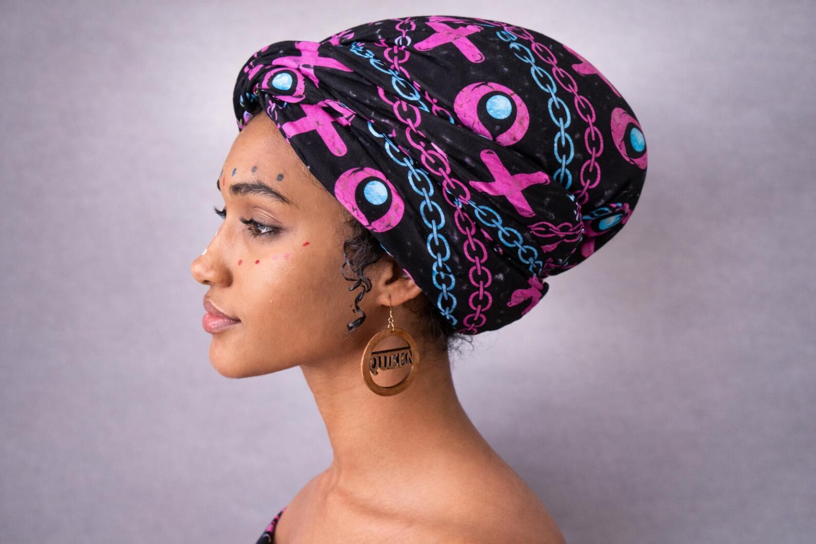 Black and Pink African Print Elastic Headwrap for Women – Pre-Tied Ankara Head Wrap, Chain Pattern Afrocentric Hair Scarf, Cultural Headscarf Gift for Her