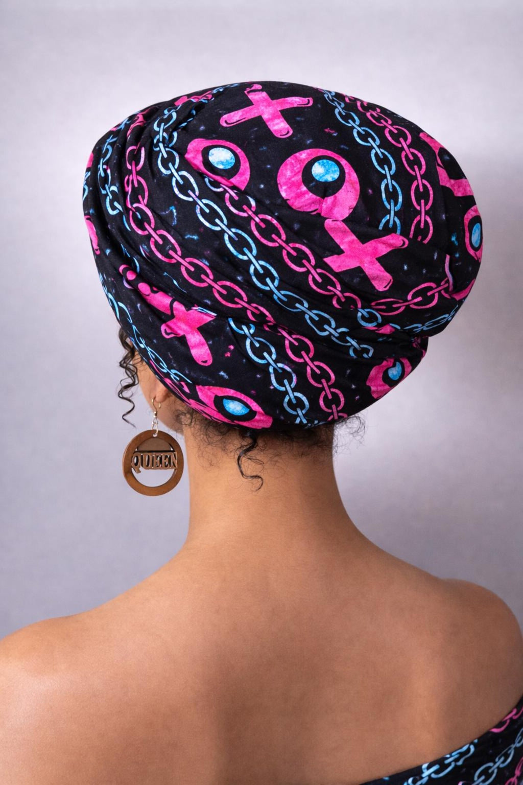 Black and Pink African Print Elastic Headwrap for Women – Pre-Tied Ankara Head Wrap, Chain Pattern Afrocentric Hair Scarf, Cultural Headscarf Gift for Her