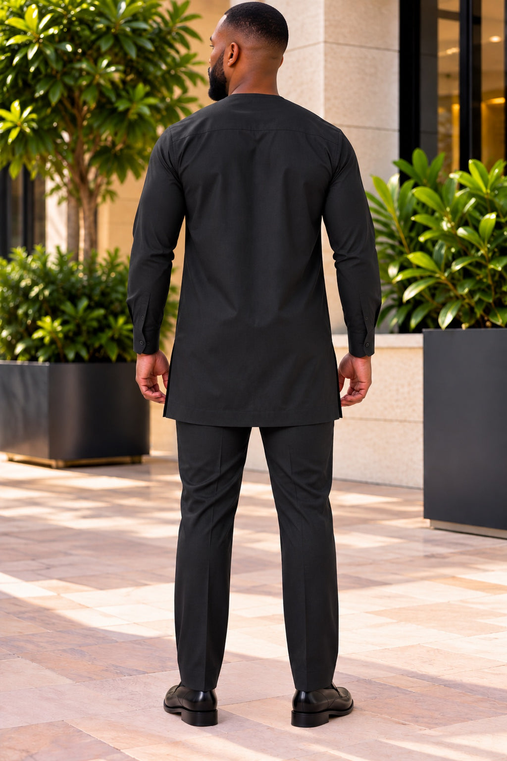 Akin Men's Black African Traditional Two-Piece Kaftan Set with Silver Grey Embroidery – Long Sleeve Tunic & Trousers