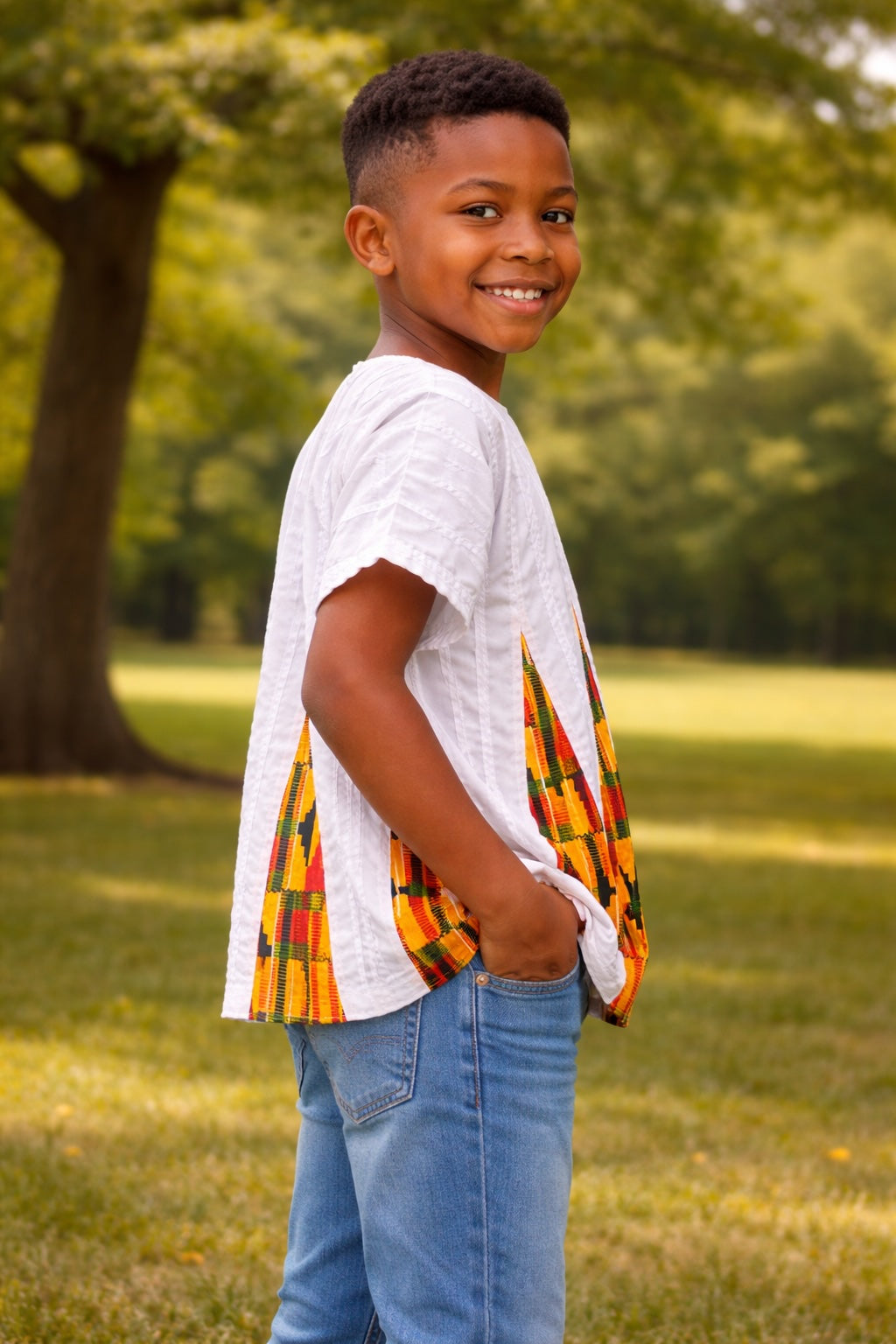 Kids African Fugu Smock Top – White with Kente Print Panel Traditional Batakari Shirt for Boys
