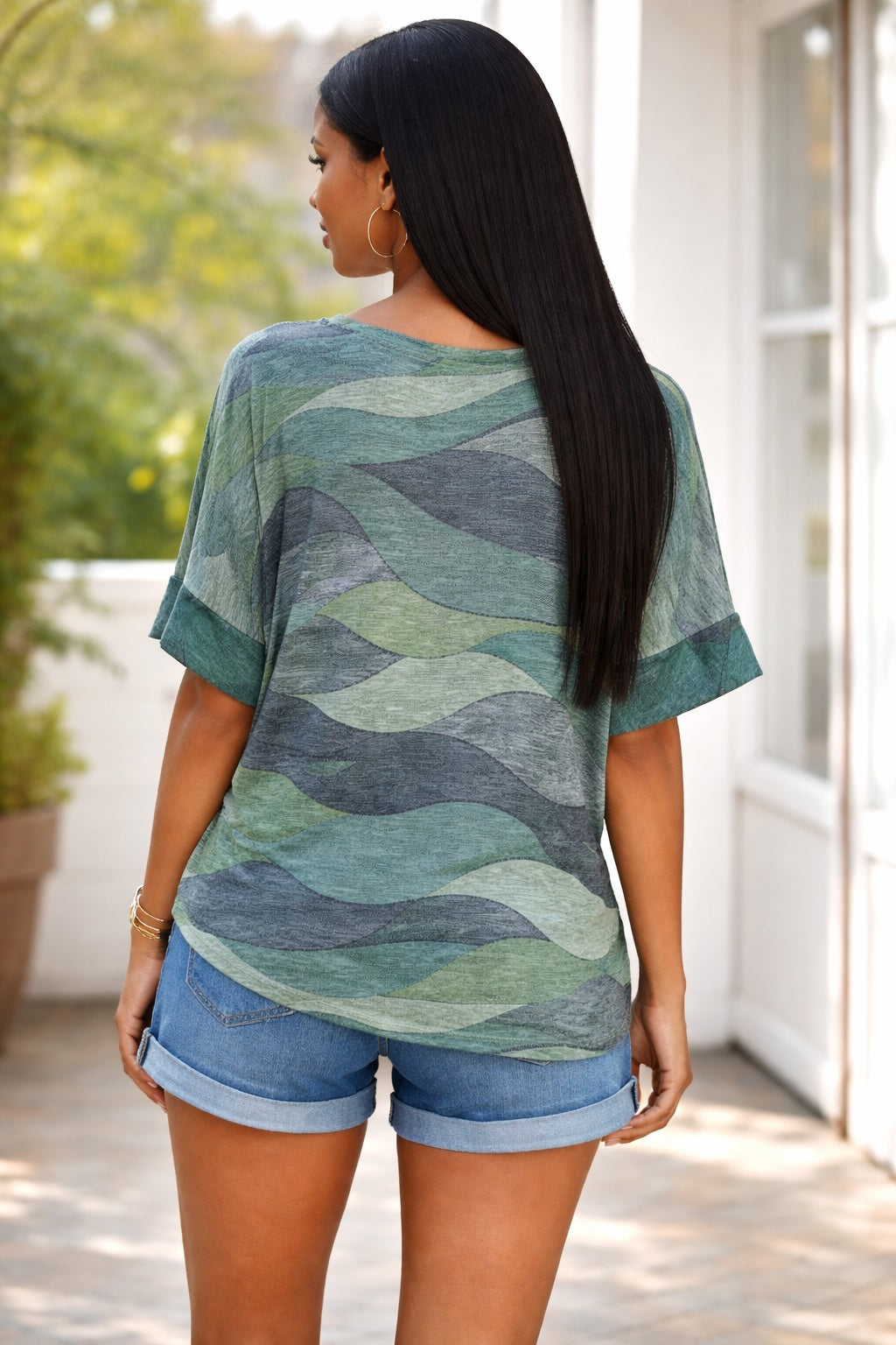 Women’s Abstract Wave Print Cotton Top