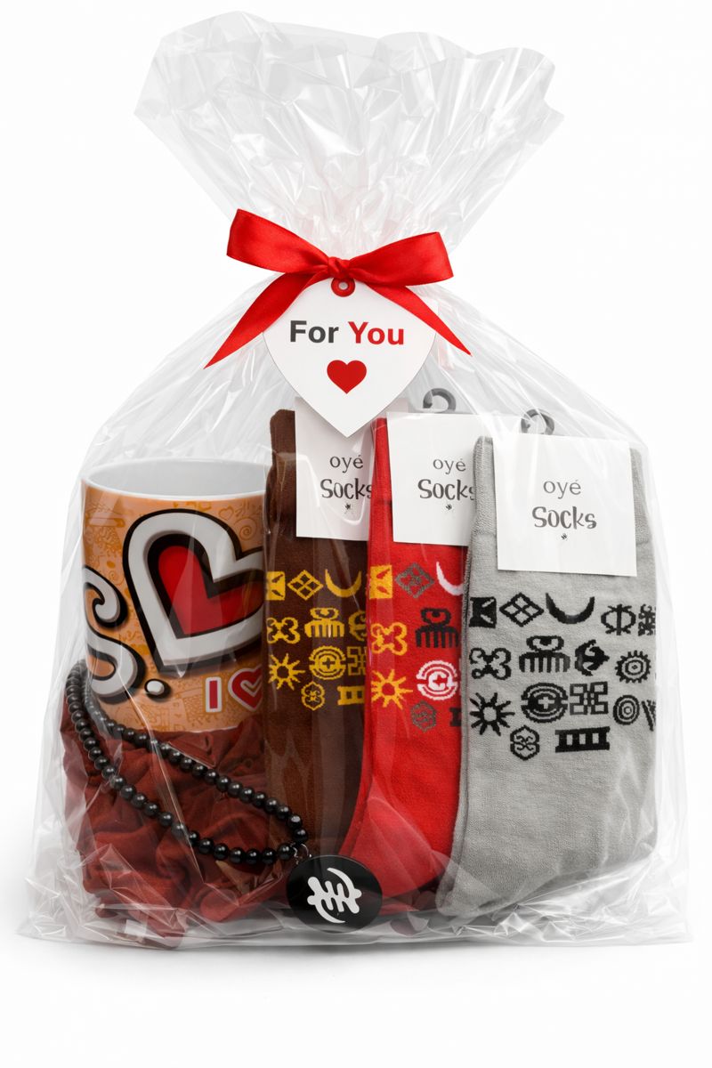 Heritage Comfort Socks & Mug Gift Hamper