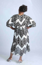 Geometric Print Relaxed fit Italian Dress – Monochrome