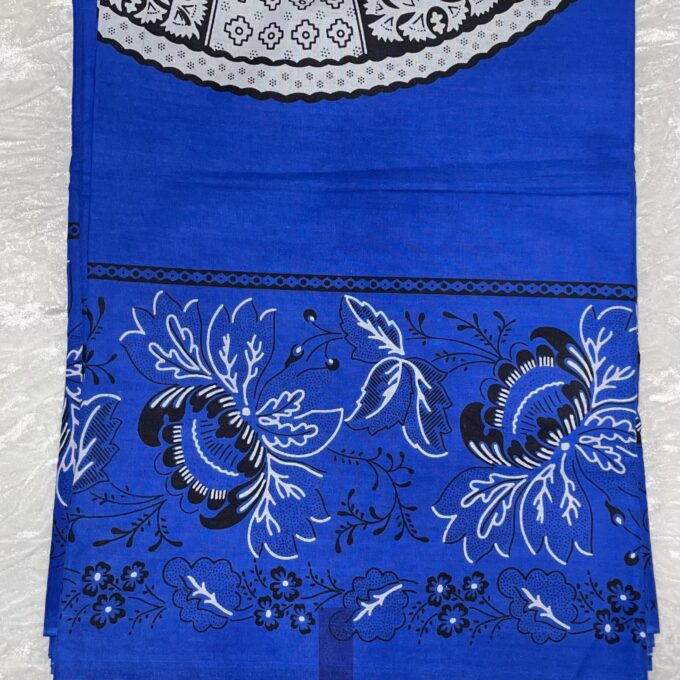African Ankara White & Blue Geometric Leaf Style 6 Yards VIP Fabric