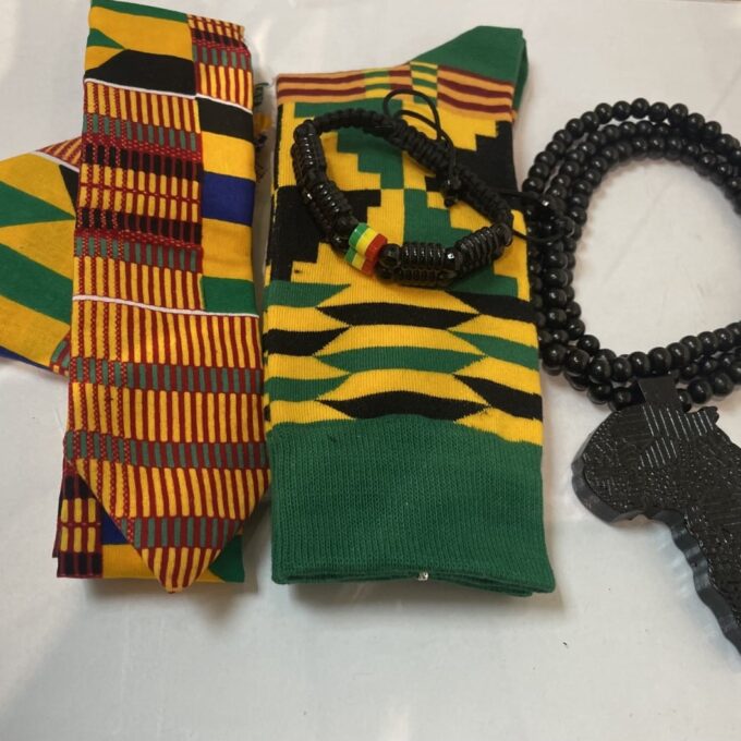 Dakarai Men's African Accessories Gift Set