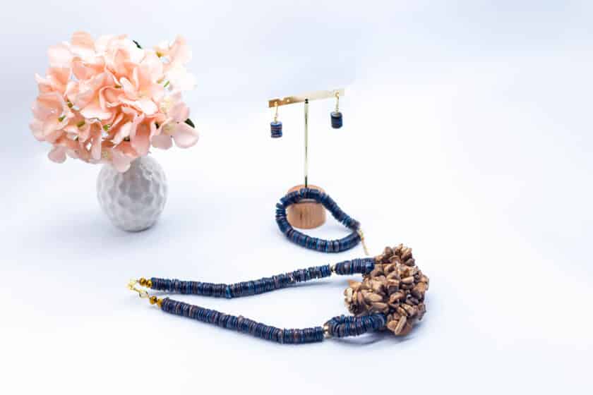 Omp Navy Blue and Brown Wooden Beaded Necklace Set