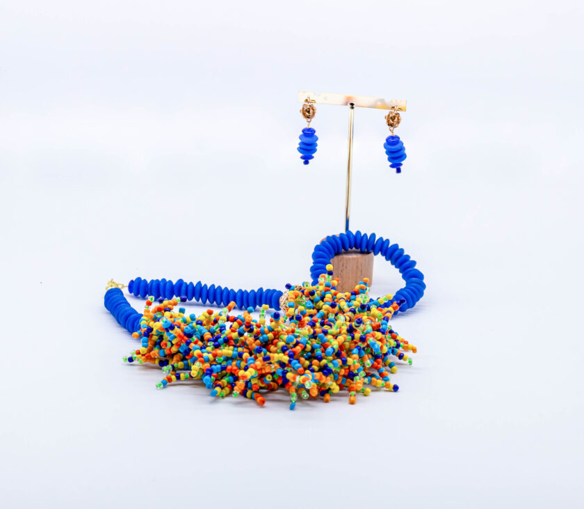 Rasine Deep Blue Beads and Rainbow Cluster Necklace Set