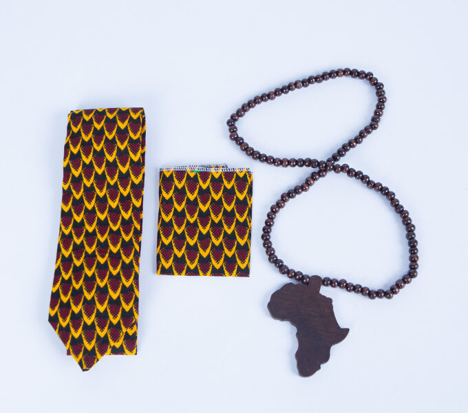 Men's African Ankara Tie and Wooden Beads Gift Set