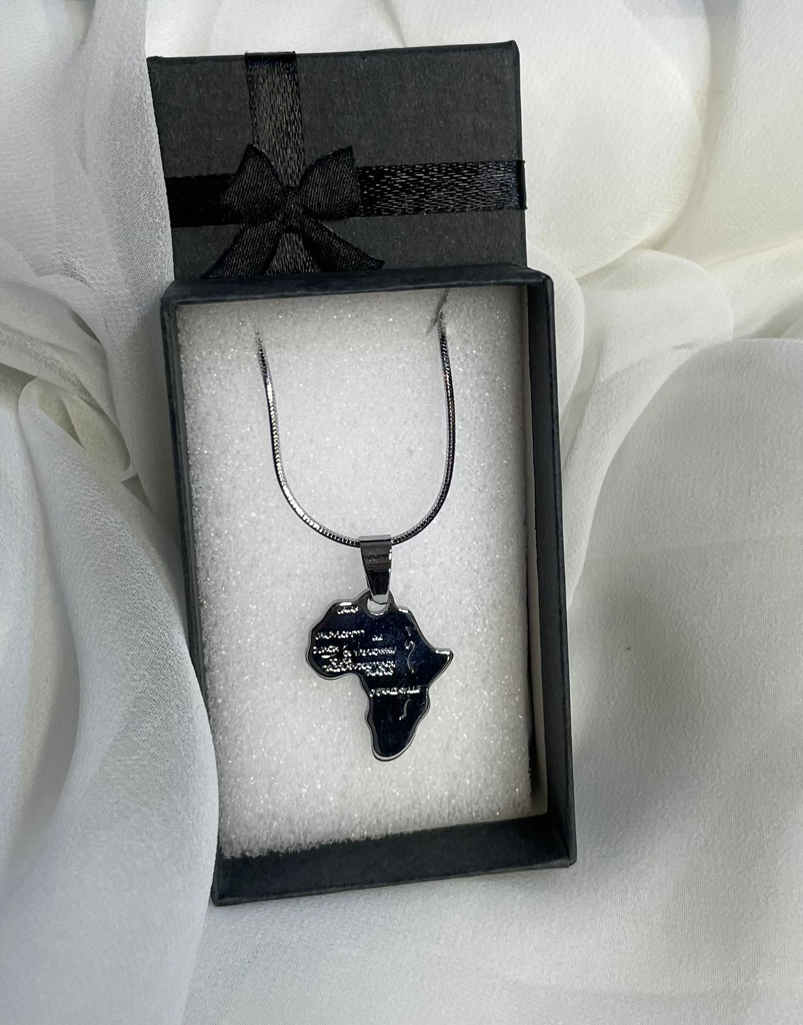 Spectacular African Shaped Silver Stainless Steel Necklace - Image 3