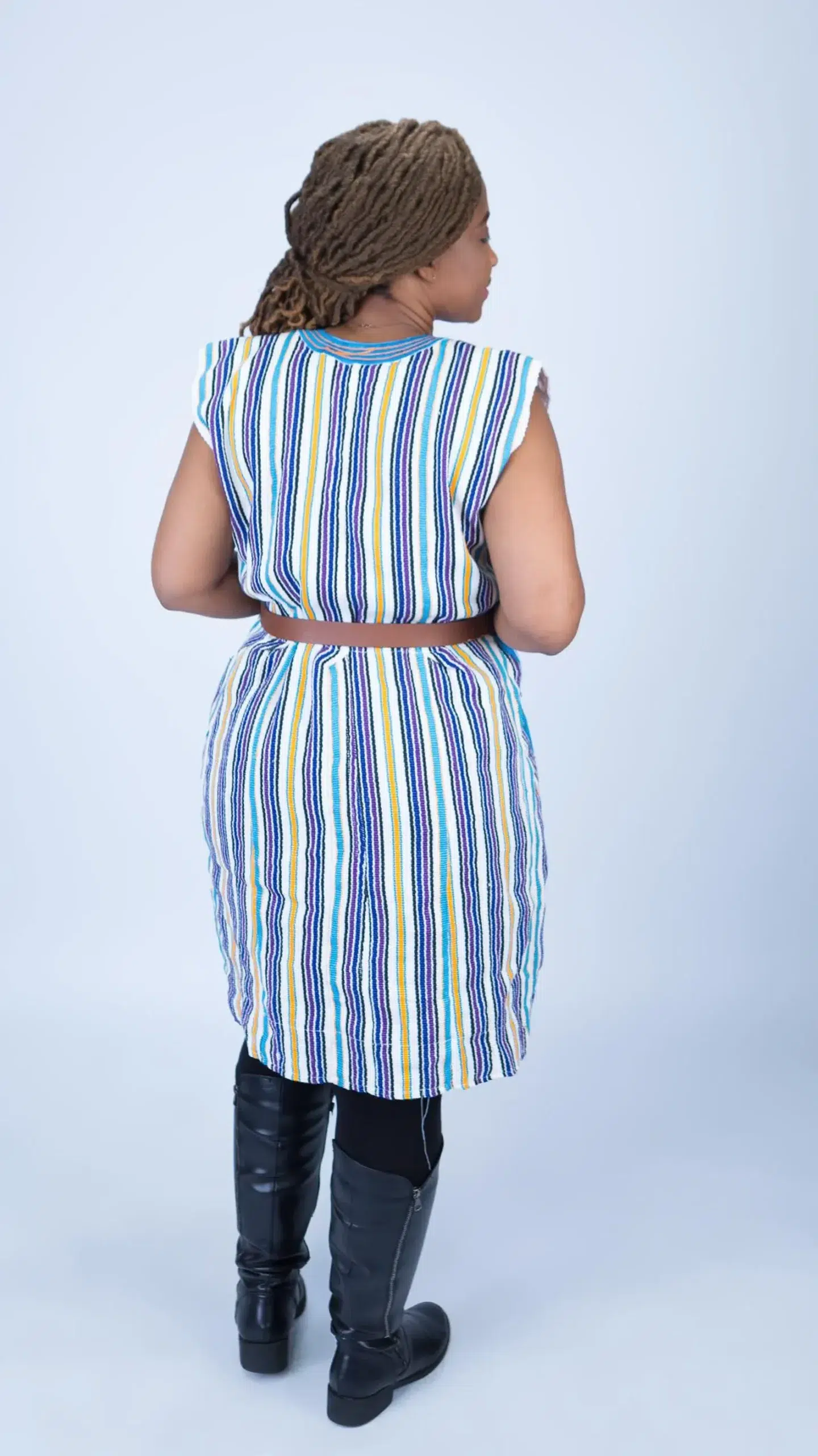 Handwoven Batakari Dress with Embroidery - Image 6