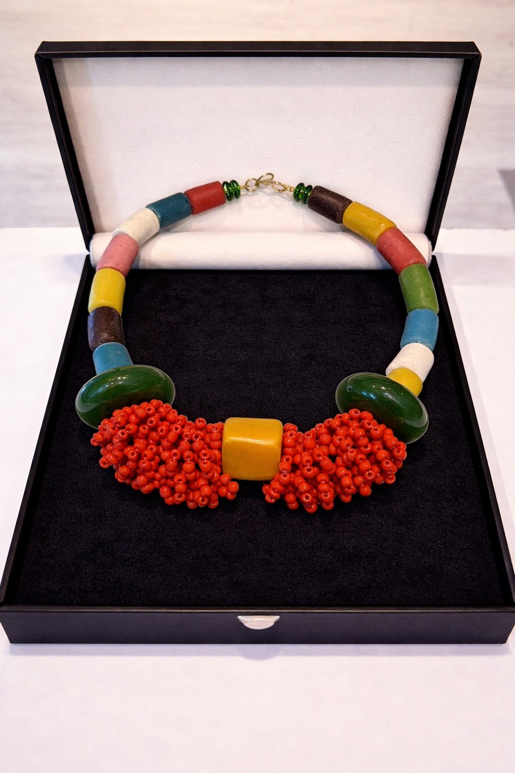 Handcrafted Beaded Necklace - Image 3